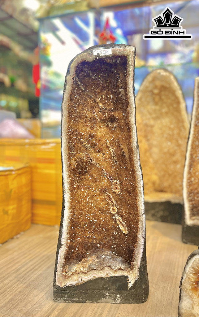 Hốc Đá Thạch Anh Vàng Cao 58 Ngang 20 (cm) 26,55kg