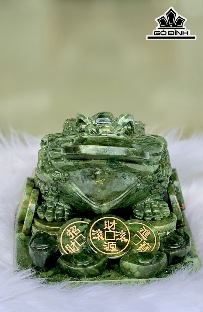 Tác Phẩm Thiềm Thừ Đá Serpentine Cao 20 (cm) 3kg