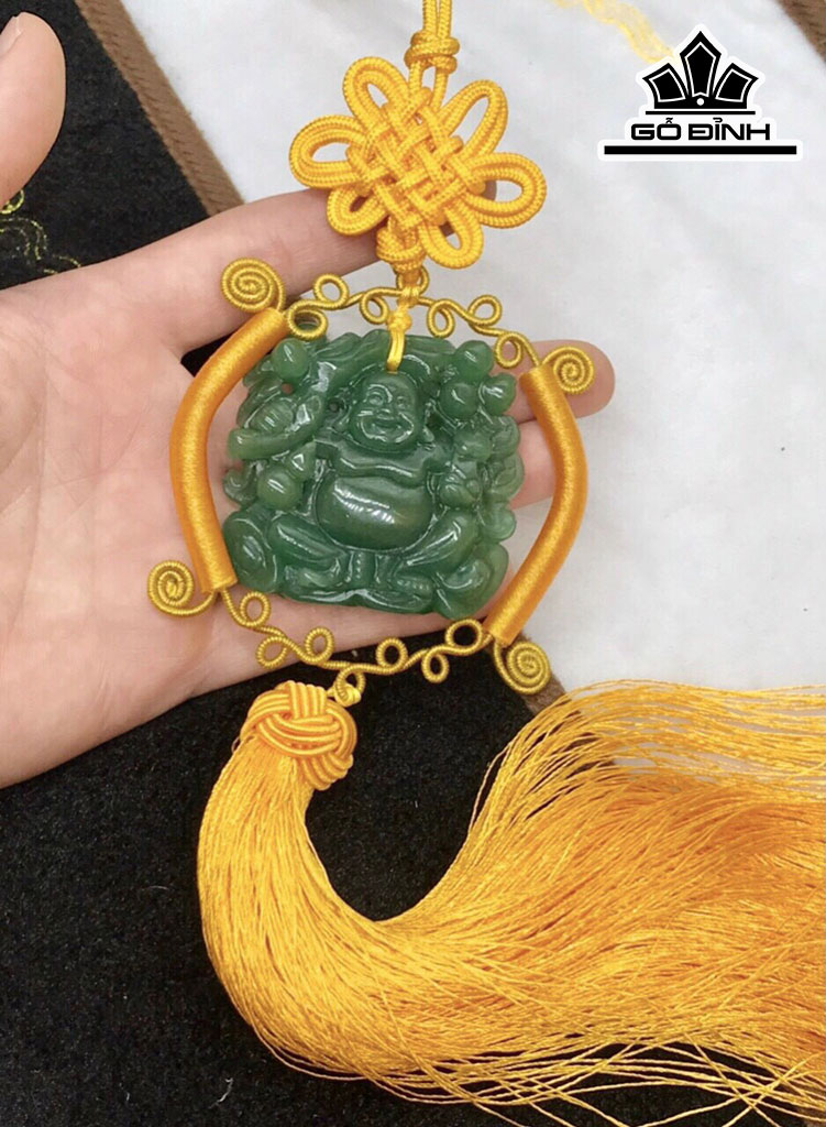 Mặt Dây Chuyền Đá Ngọc Bích (Nephrite Jade) Cao 39,8 Ngang 32,8 Sâu 7,8 (mm)