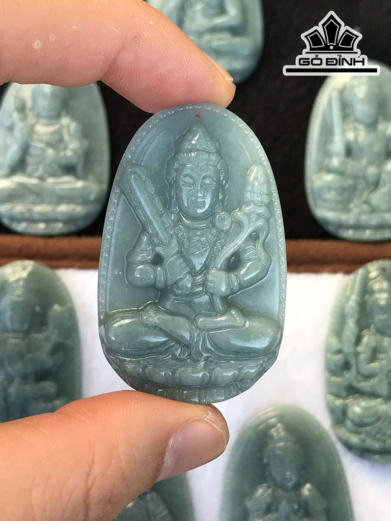 Mặt Dây Chuyền Phật Bản Mệnh Đá Cẩm Thạch (Jadeite) Cao 4,75 Ngang 3 Sâu 0,6 (mm)