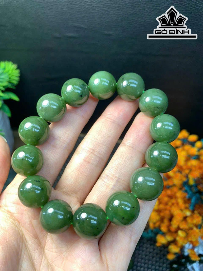 Vòng Tay Đá Ngọc Bích (Nephrite Jade) Đường Kính Hạt 14 (mm)