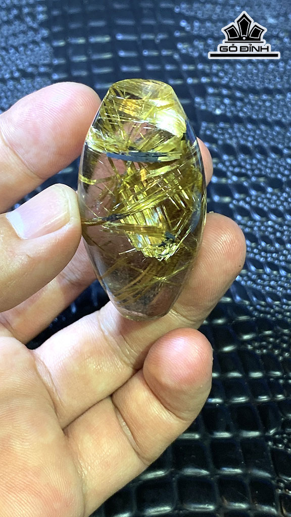 Lu Thống Đá Thạch Anh Tóc Vàng Cao 51 Ngang 26 Sâu 21 (mm) 41,5gr