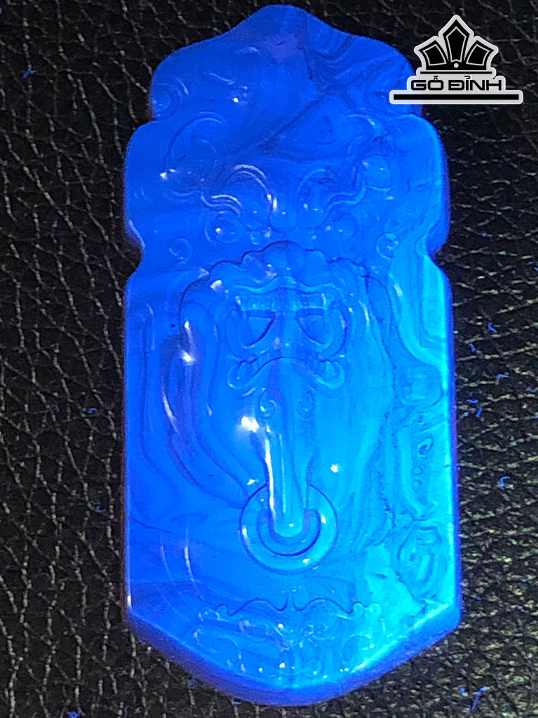 Mặt Dây Chuyền Đá Hổ Phách Cao 53,8 Ngang 25 Sâu 11 (mm) 11gr