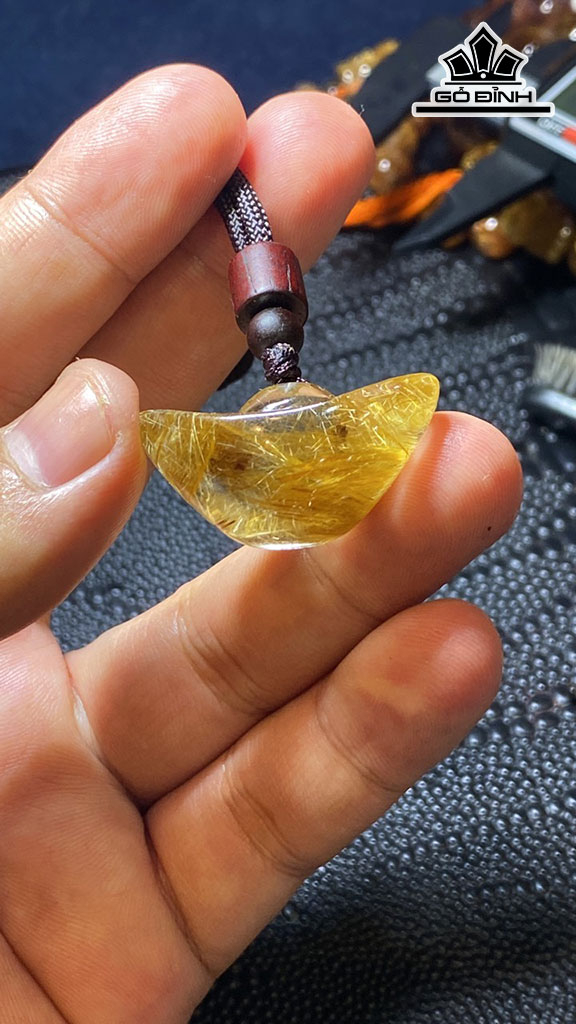 Mặt Dây Chuyền Đá Thạch Anh Tóc Vàng Cao 17 Ngang 32,8 Sâu 16,3 (mm) 11gr