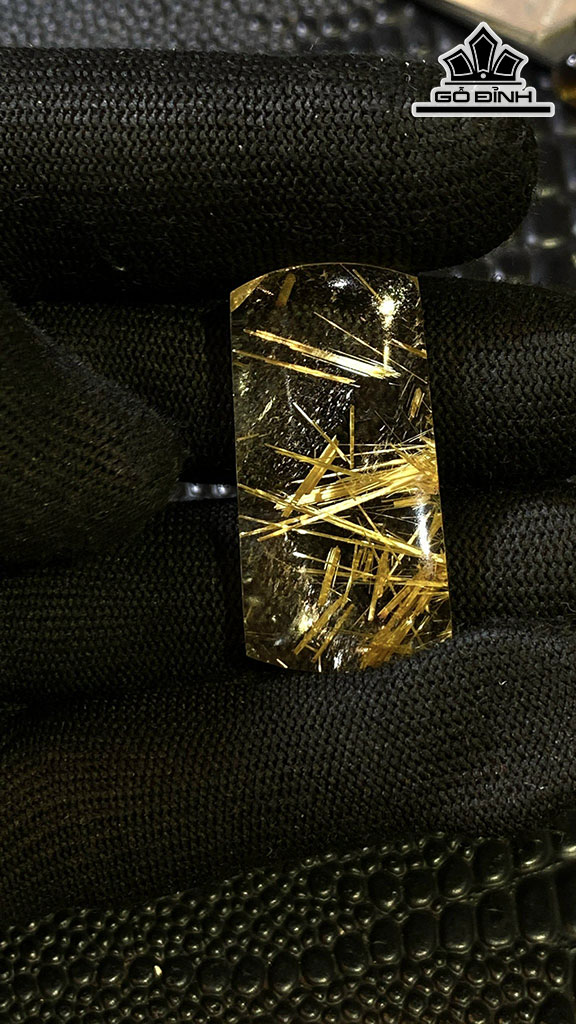 Mặt Dây Chuyền Đá Thạch Anh Tóc Vàng Cao 37 Ngang 18,6 Sâu 6,8 (mm) 9gr