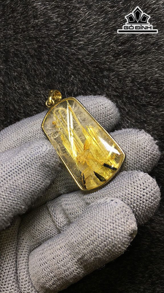 Mặt Dây Chuyền Đá Thạch Anh Tóc Vàng Cao 38,8 Ngang 22,2 Sâu 6,9 (mm) 12,2gr