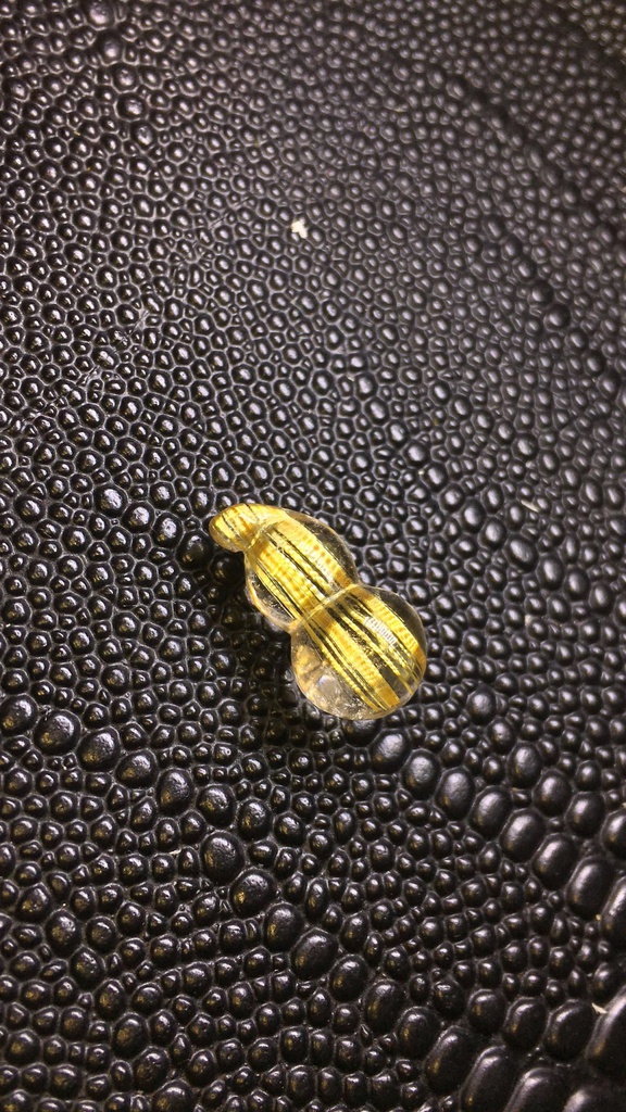 Mặt Dây Chuyền Hồ Lô Đá Thạch Anh Tóc Vàng Cao 20,8 Ngang 11,2 Sâu 10,2 (mm) 2,7gr