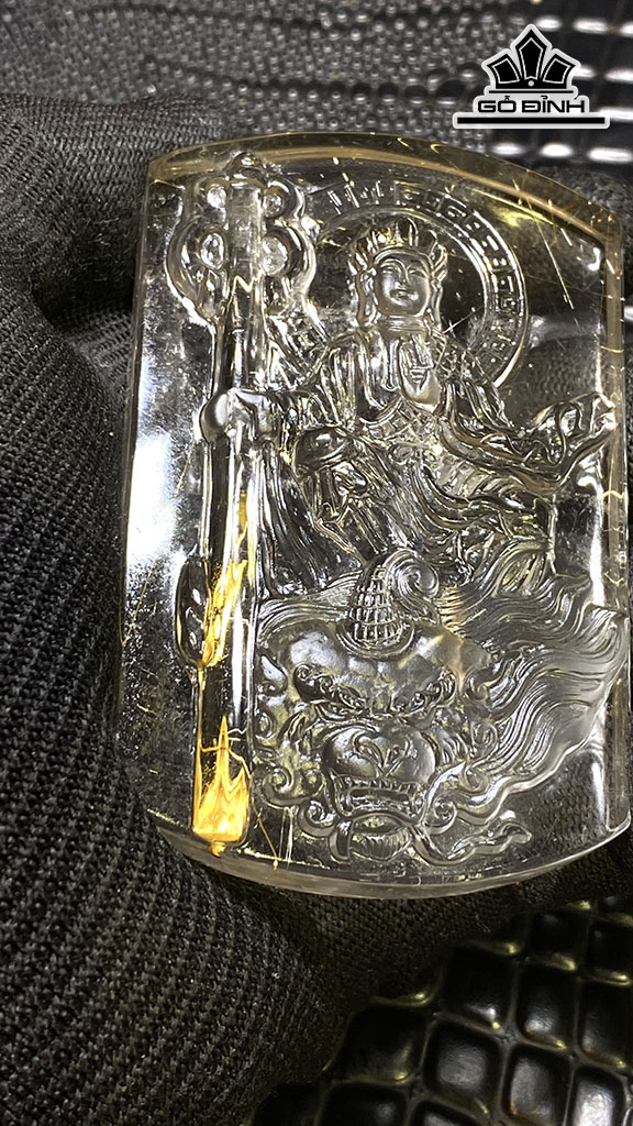 Tượng Địa Tạng Bồ Tát Đá Thạch Anh Tóc Vàng Cao 85 Ngang 55 Sâu 17,8 (mm) 169,9gr