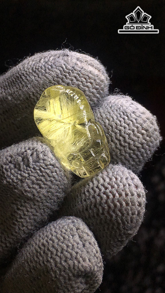 Tỳ Hưu Đá Thạch Anh Tóc Vàng Cao 20,4 Ngang 12 Sâu 8,5 (mm) 3,6gr
