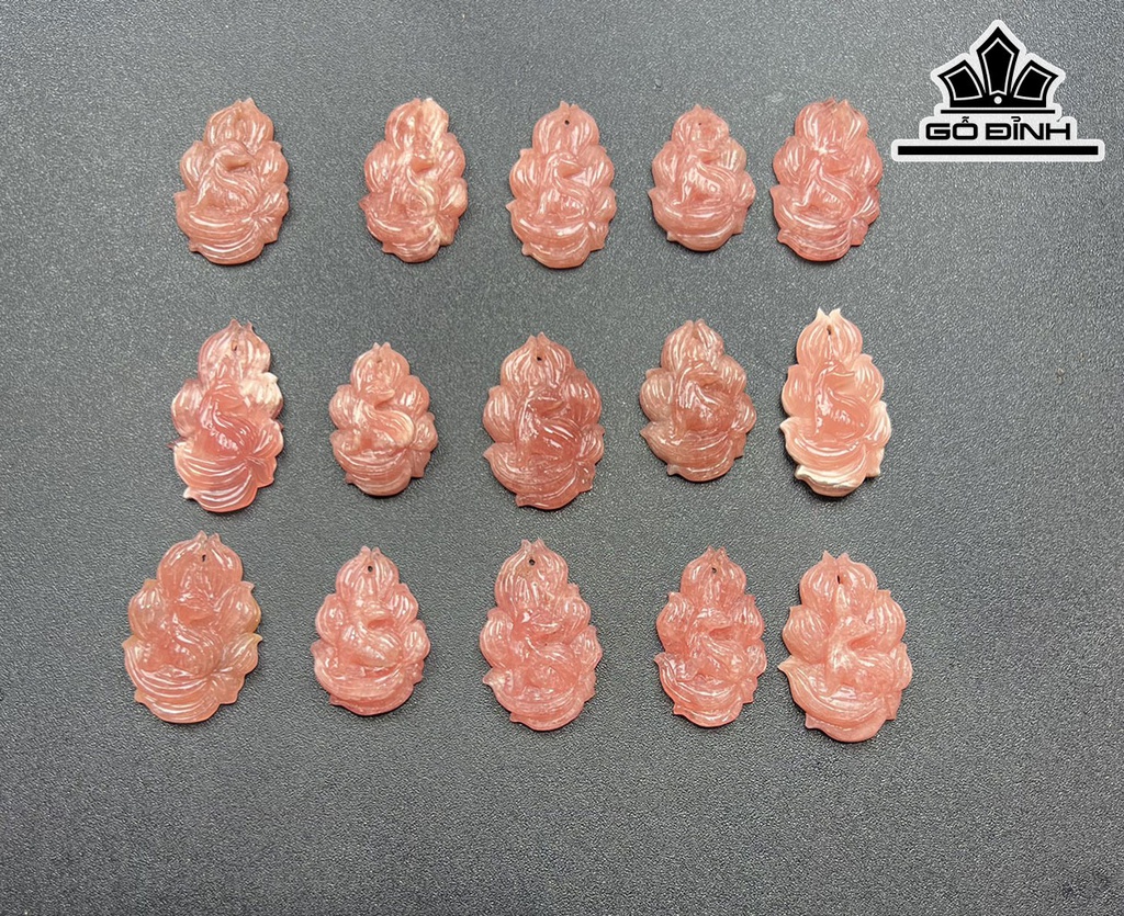 Mặt Dây Chuyền Hồ Ly Đá Đào Hoa Cao 3,5 (cm)