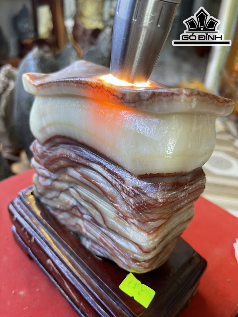 Tác Phẩm Đá Thịt Heo Đá Phú Quý Cao 19 Ngang 13 (cm) 1,85kg