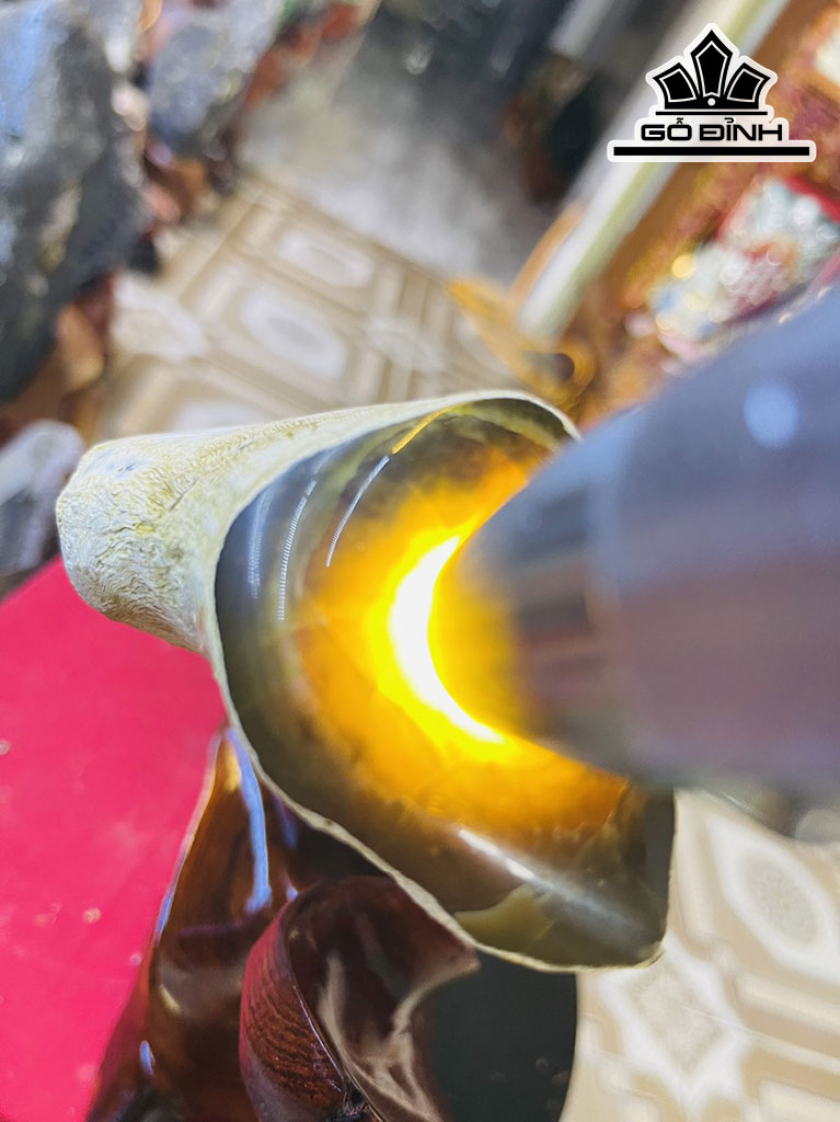 Tác Phẩm Gỗ Hóa Thạch Cao 23 (cm) 2,3kg