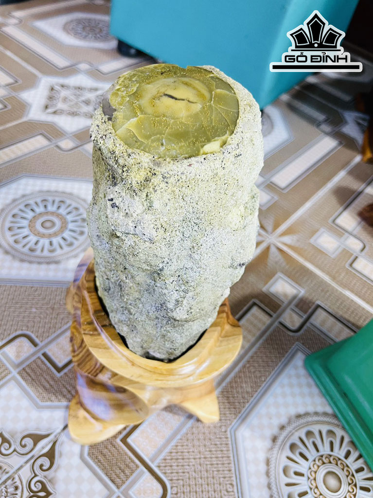 Tác Phẩm Gỗ Hóa Thạch Cao 27 (cm) 3,6kg