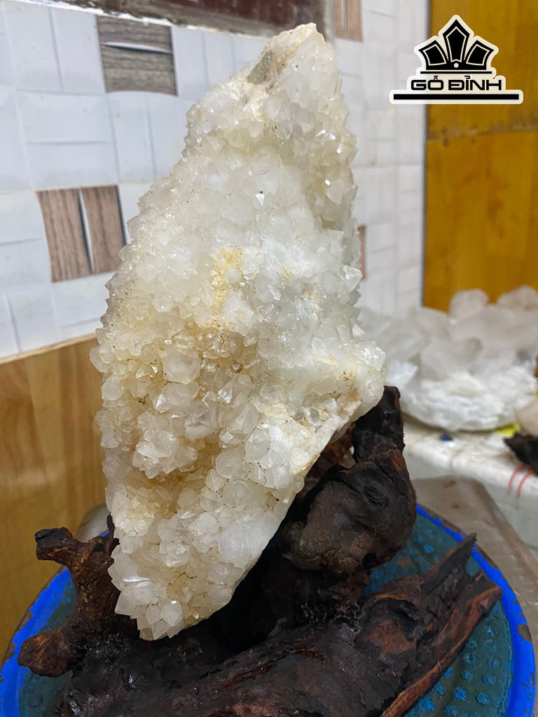 Tinh Thể Đá Thạch Anh Trắng Cao 30 Ngang 25 (cm) 6,5kg