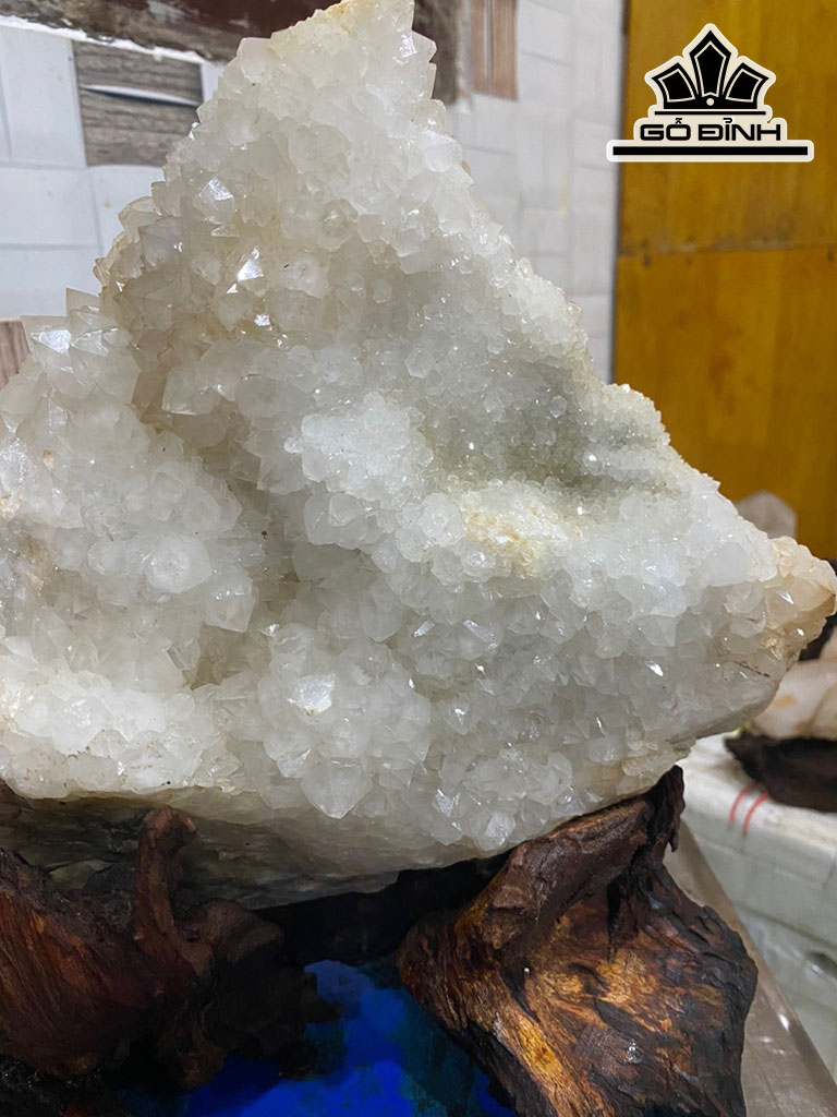 Tinh Thể Đá Thạch Anh Trắng Cao 30 Ngang 25 (cm) 6,5kg