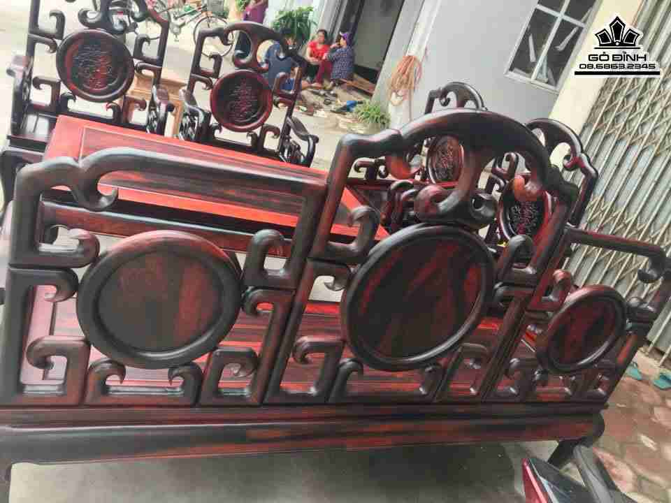 Bo-Ban-Ghe-Son-Thuy-go-trac-viet