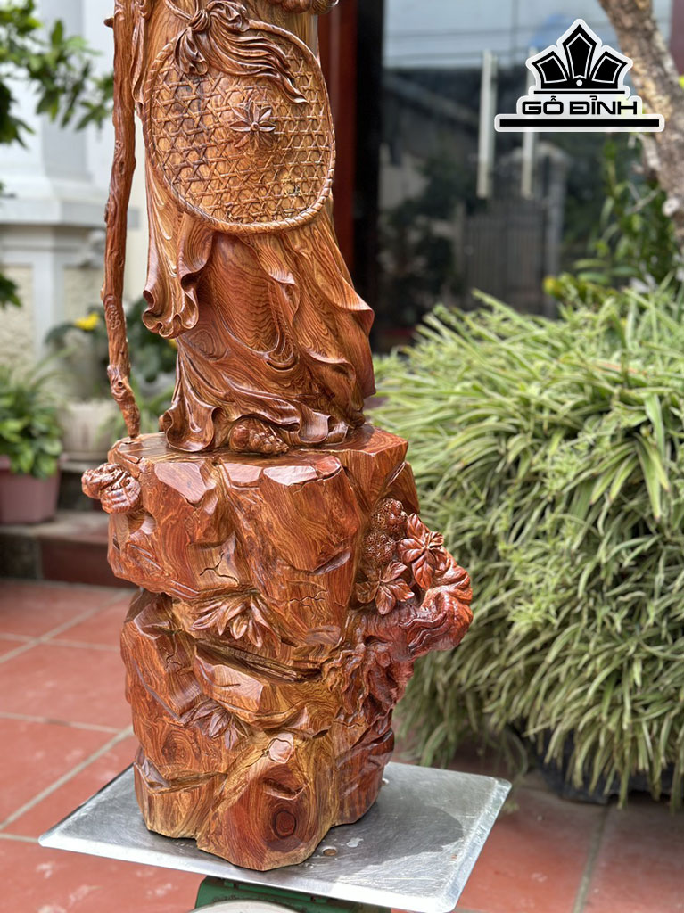 Tượng Đạt Ma Sư Tổ Gỗ Cẩm Cao 128 Ngang 42 Sâu 35 (cm)