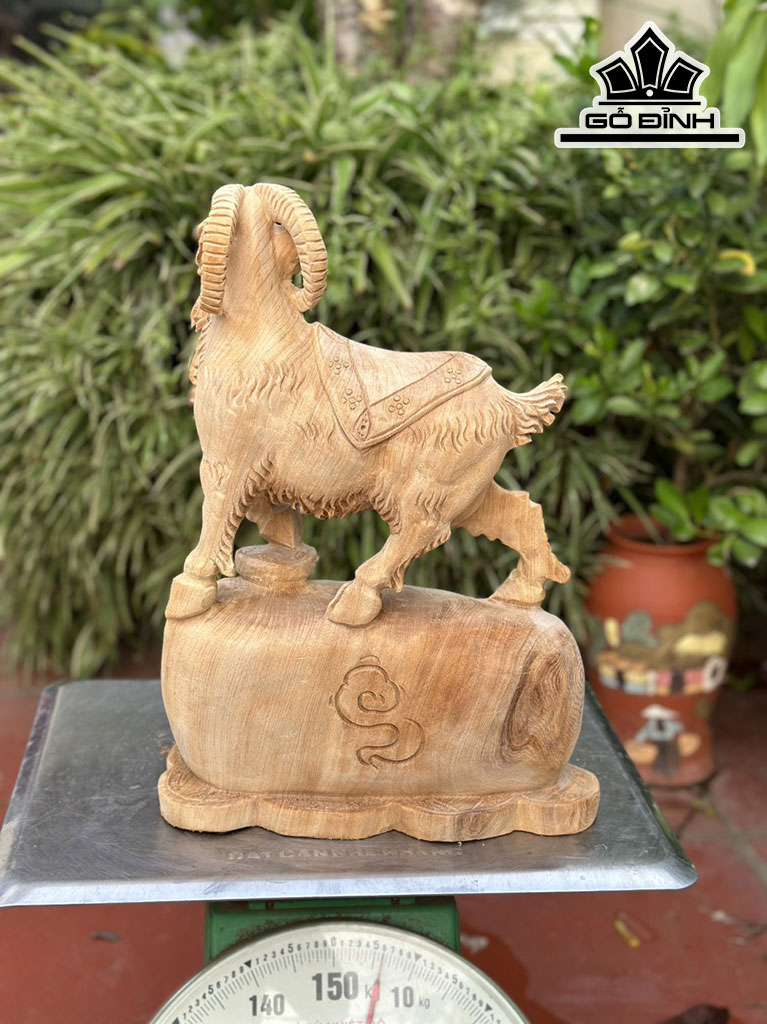 Tượng Nhất Dương Gỗ Ngọc Am Cao 42 Ngang 30 Sâu 13 (cm)