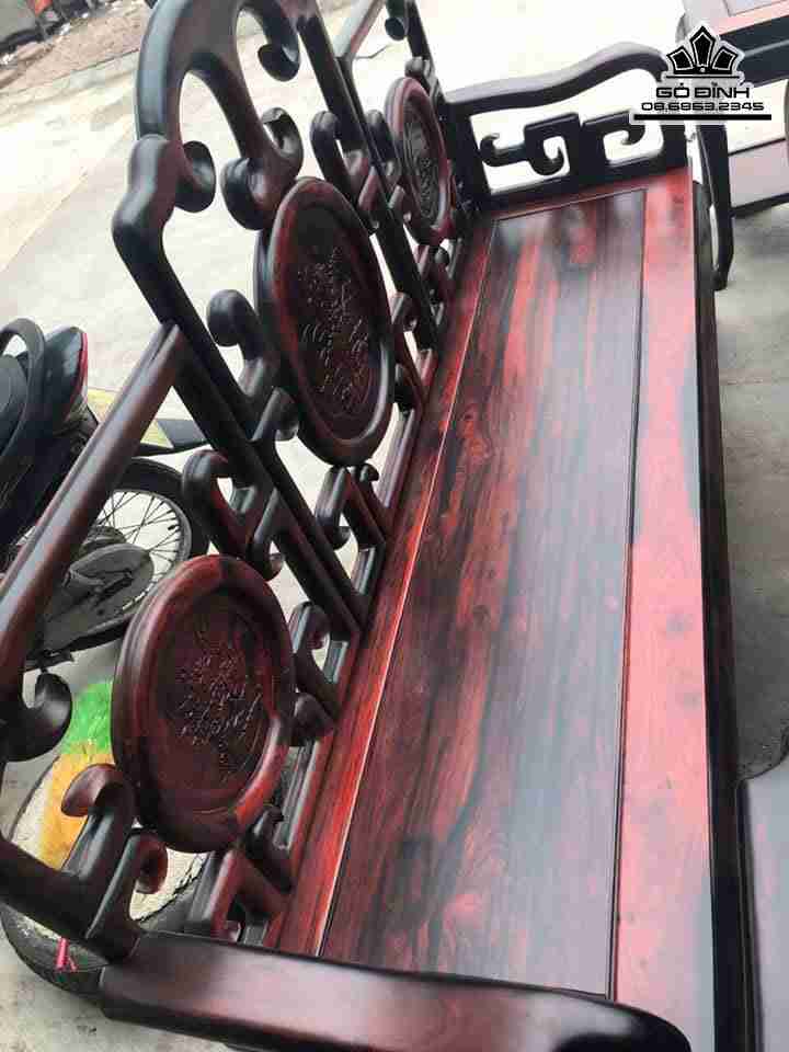 Bo-Ban-Ghe-Son-Thuy-go-trac-viet-gia-re