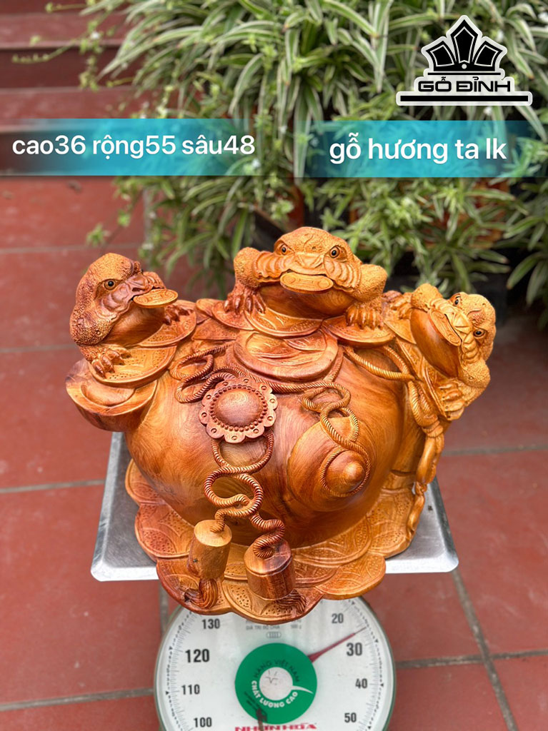 Tượng Tam Cóc Ngậm Tiền Gỗ Hương Cao 36 Ngang 55 Sâu 48 (cm)