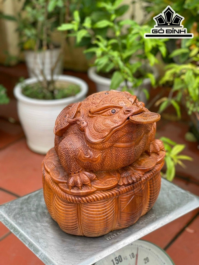 Tượng Thiềm Thừ Gỗ Ngọc Am Cao 31 Ngang 31 Sâu 28 (cm)