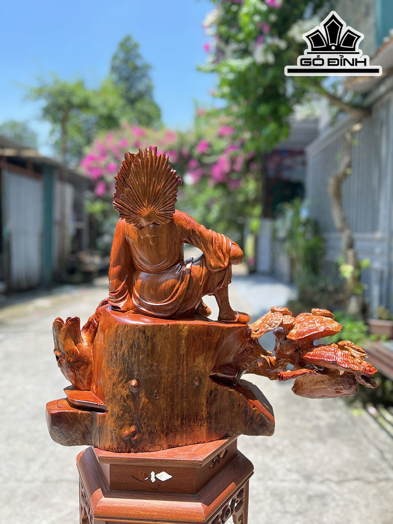 Tượng Tế Công Gỗ Hương Cao 54 Ngang 65 Sâu 42 (cm)