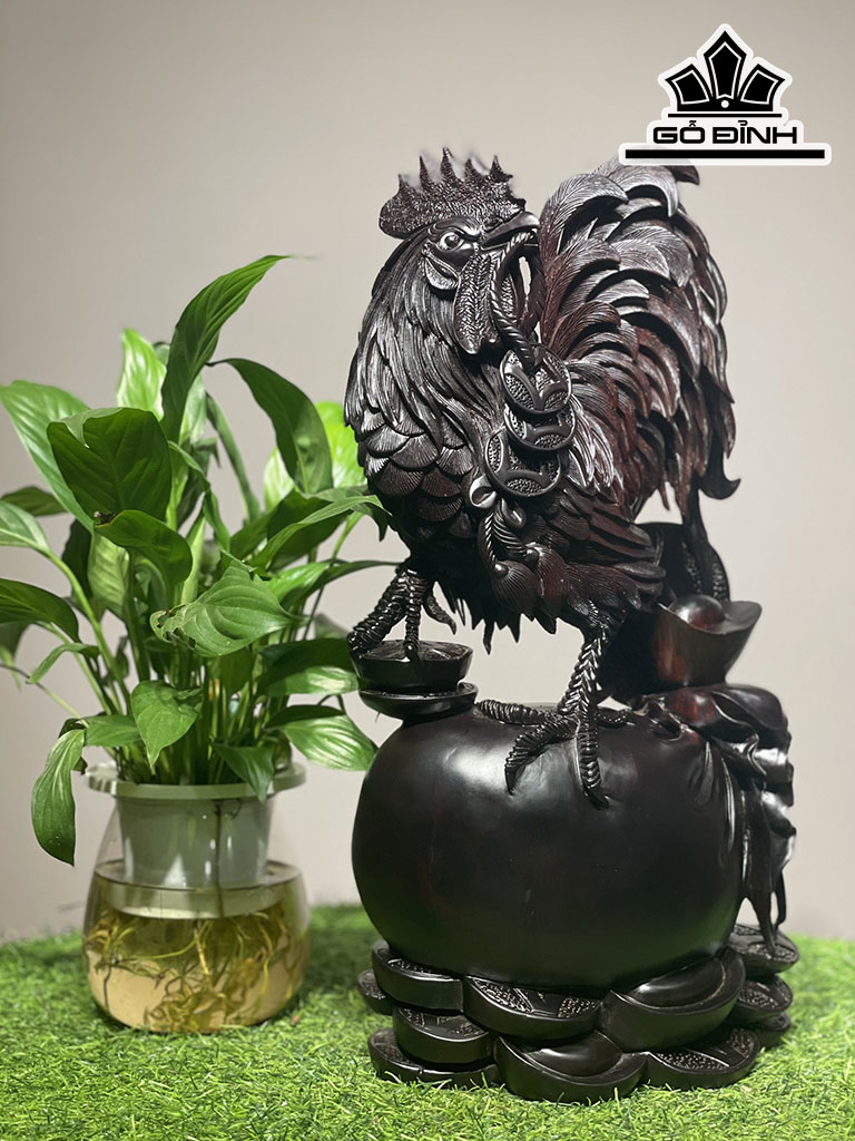 Tượng Gà Trống Gỗ Tử Đàn Cao 43 Ngang 23 Sâu 11 (cm)