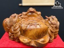 Tượng Tam Cóc Ngậm Tiền Gỗ Hương Cao 25 Ngang 48 Sâu 43 (cm)