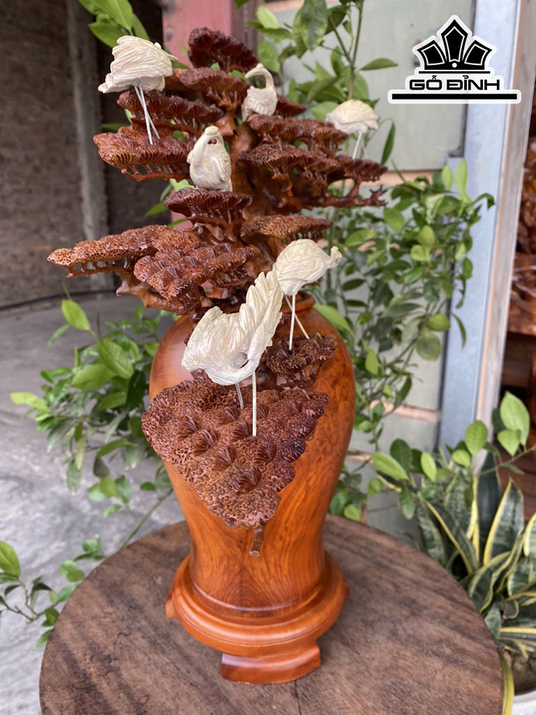 Bình Tùng Gỗ Nu Hương Cao 51 Ngang 43 Sâu 19 (cm)