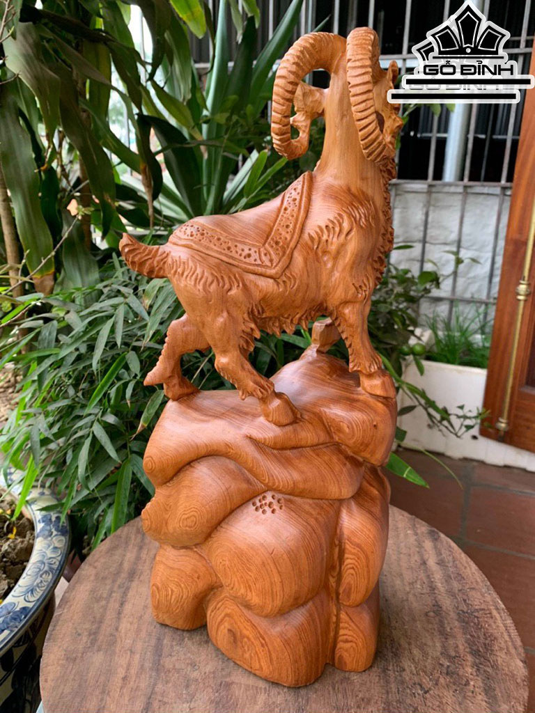 Tượng Dê Phong Thủy Gỗ Ngọc Am Cao 45 Ngang 20 Sâu 17 (cm)