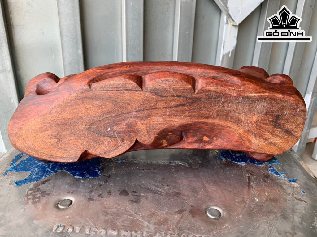 Tượng Heo Phong Thủy Gỗ Cẩm Ngang 39 Cao 13 Sâu 13 (cm)