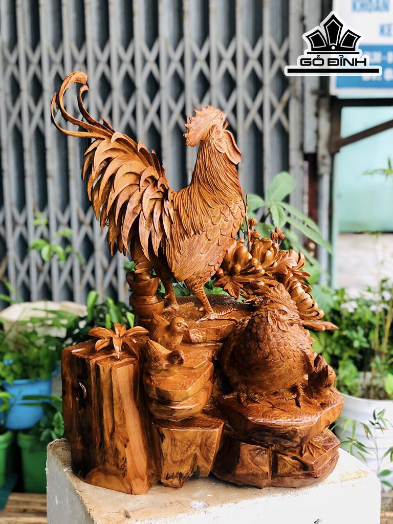 Tượng Gà Phong Thủy Gỗ Hương Cao 62 Ngang 53 Sâu 42 (cm)