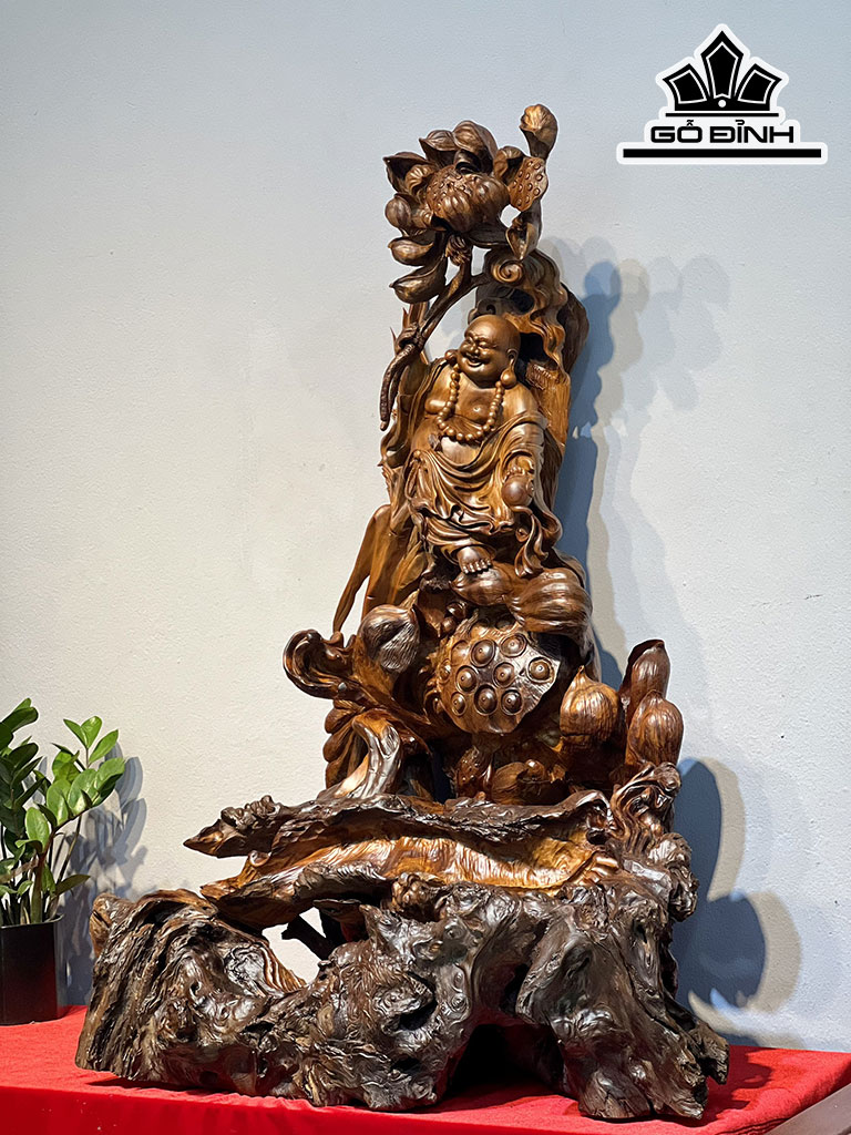 Tượng Phật Di Lặc Gỗ Bách Xanh Cao 93 Ngang 70 Sâu 48 (cm)