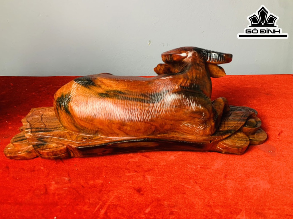Tượng Trâu Gỗ Trắc Cao 13 Ngang 38 Sâu 15 (cm)