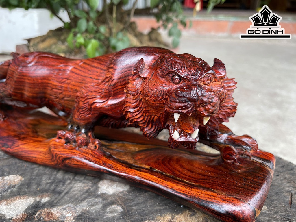 Tượng Hổ Phong Thủy Gỗ Trắc Cao 12 Ngang 36 Sâu 12 (cm)