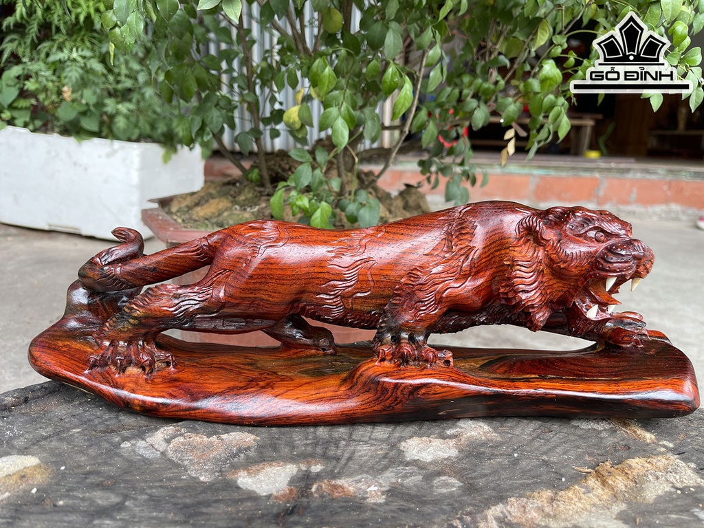 Tượng Hổ Phong Thủy Gỗ Trắc Cao 12 Ngang 36 Sâu 12 (cm)
