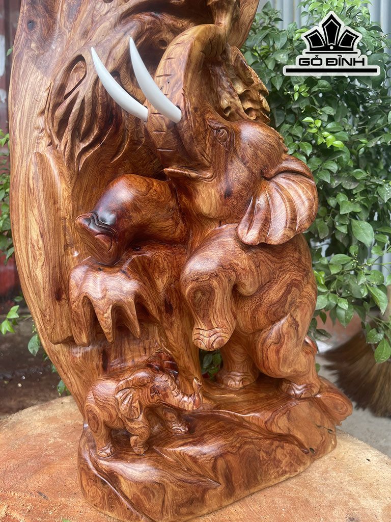 Tượng Voi Gỗ Hương Cao 56 Ngang 30 Sâu 20 (cm)