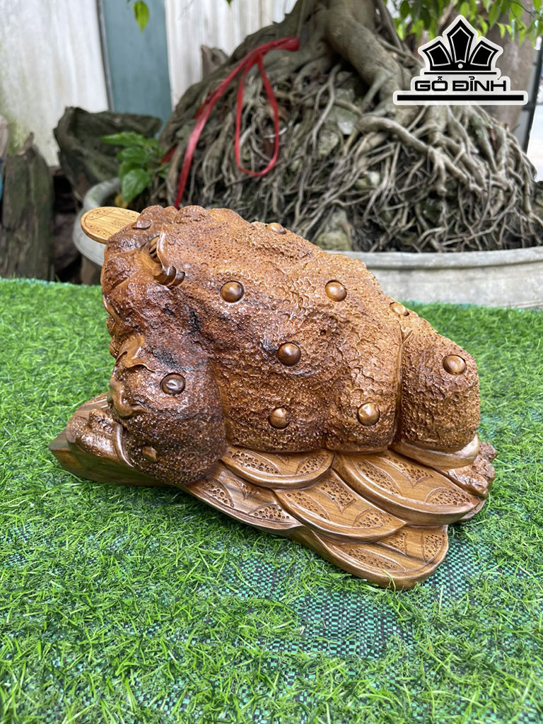 Tượng Thiềm Thừ Gỗ Bách Xanh Cao 18 Ngang 27 Sâu 24 (cm)