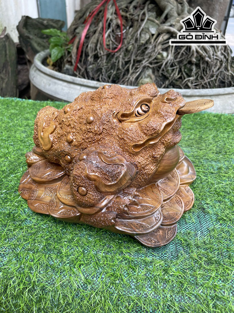 Tượng Thiềm Thừ Gỗ Bách Xanh Cao 18 Ngang 27 Sâu 24 (cm)