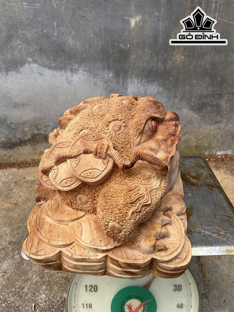 Tượng Thiềm Thừ Gỗ Ngọc Am Cao 26 Ngang 41 Sâu 29 (cm)