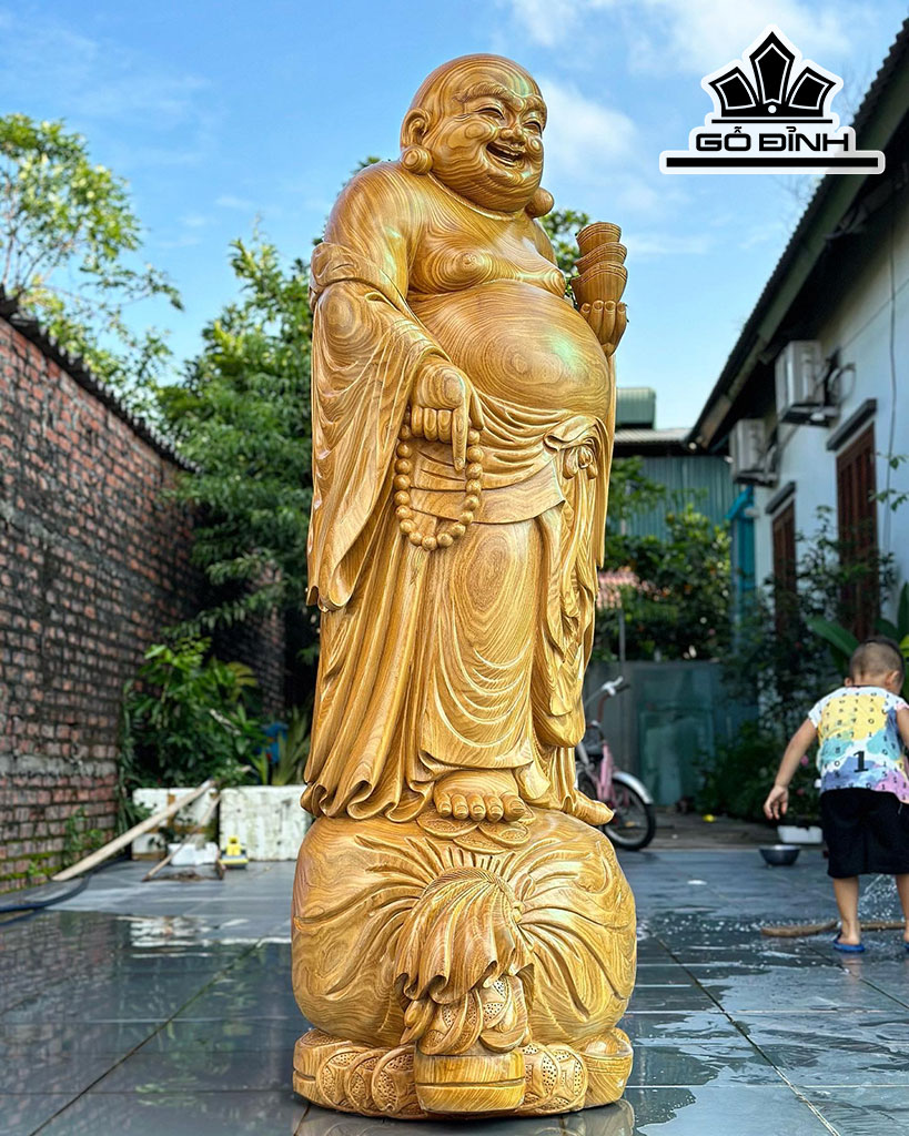 Tượng Phật Di Lặc Gỗ Cẩm Vàng Cao 180 Ngang 65 Sâu 55 (cm)