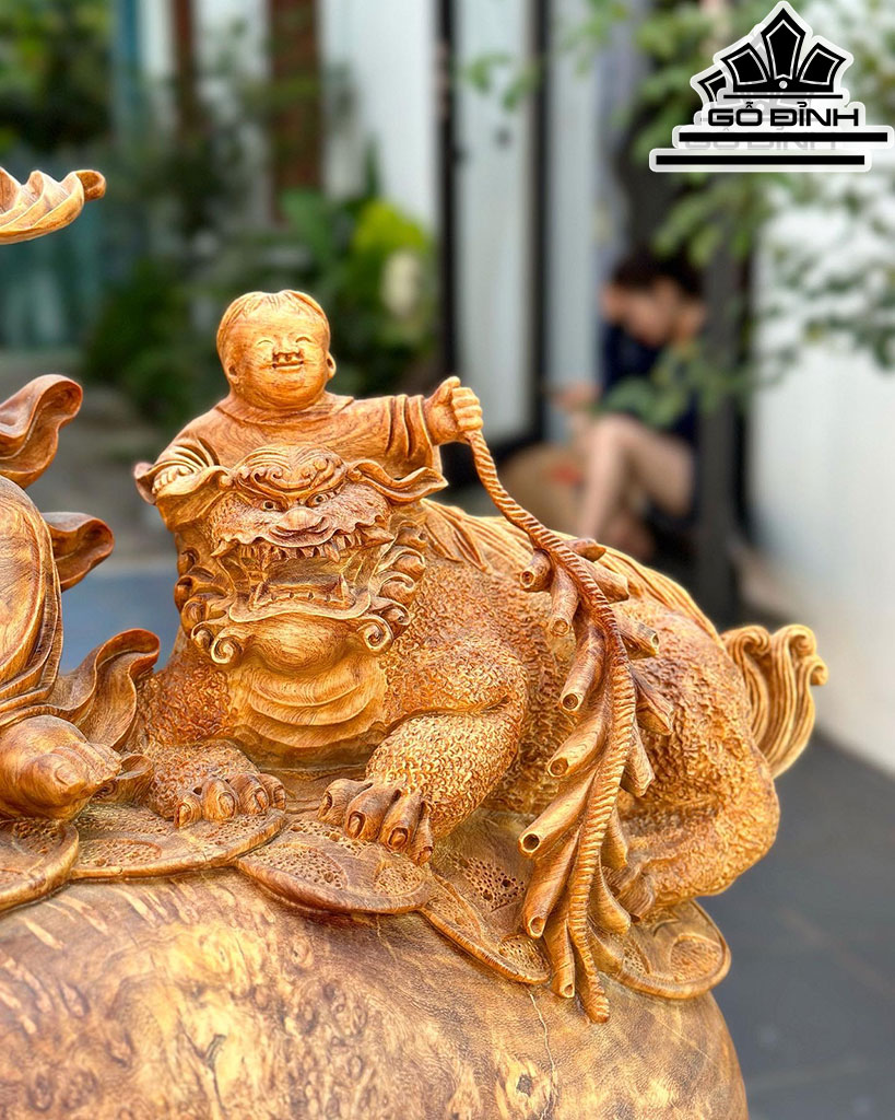 Tượng Phật Di Lặc Tam Phúc Gỗ Nu Hương Cao 52 Ngang 48 Sâu 24 (cm)