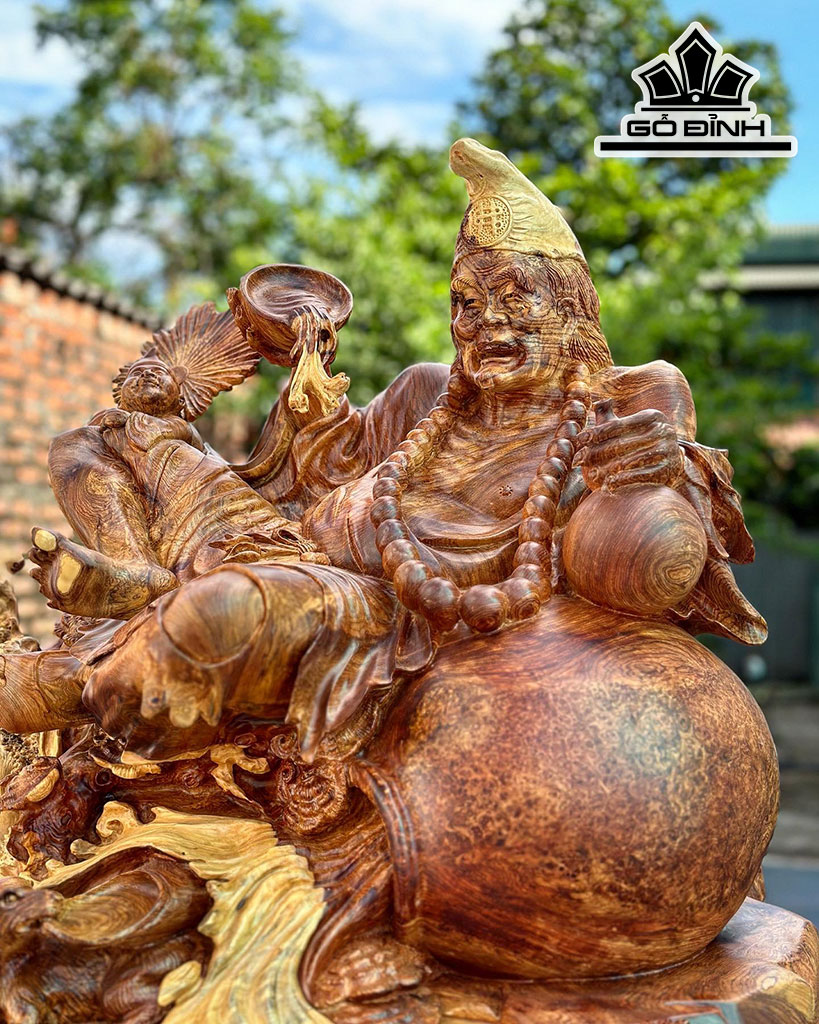 Tượng Tế Công Gỗ Nu Hương Cao 92 Ngang 80 Sâu 58 (cm)