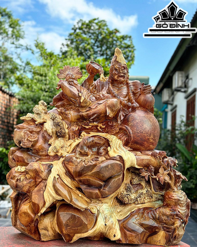 Tượng Tế Công Gỗ Nu Hương Cao 92 Ngang 80 Sâu 58 (cm)