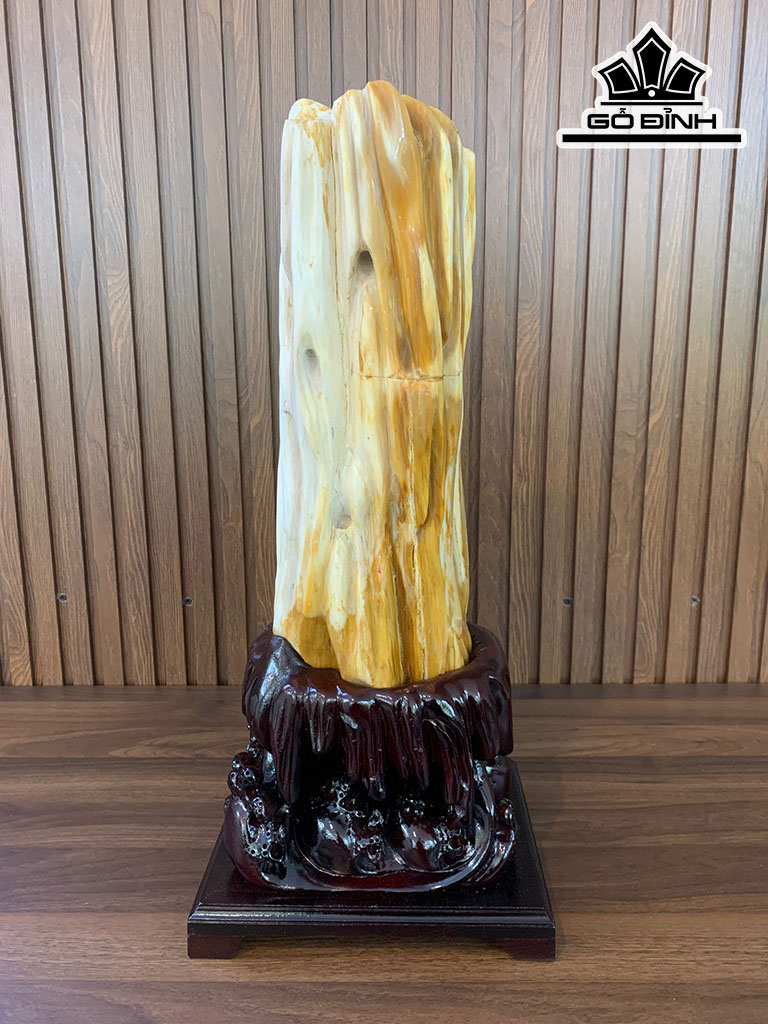 Tác Phẩm Gỗ Hóa Thạch Cao 60 Ngang 20 (cm) 15kg