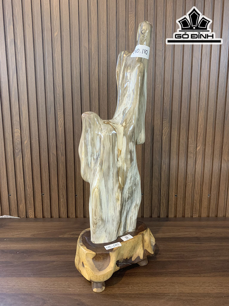 Tác Phẩm Gỗ Hóa Thạch Cao 80 Ngang 20 (cm) 11,6kg