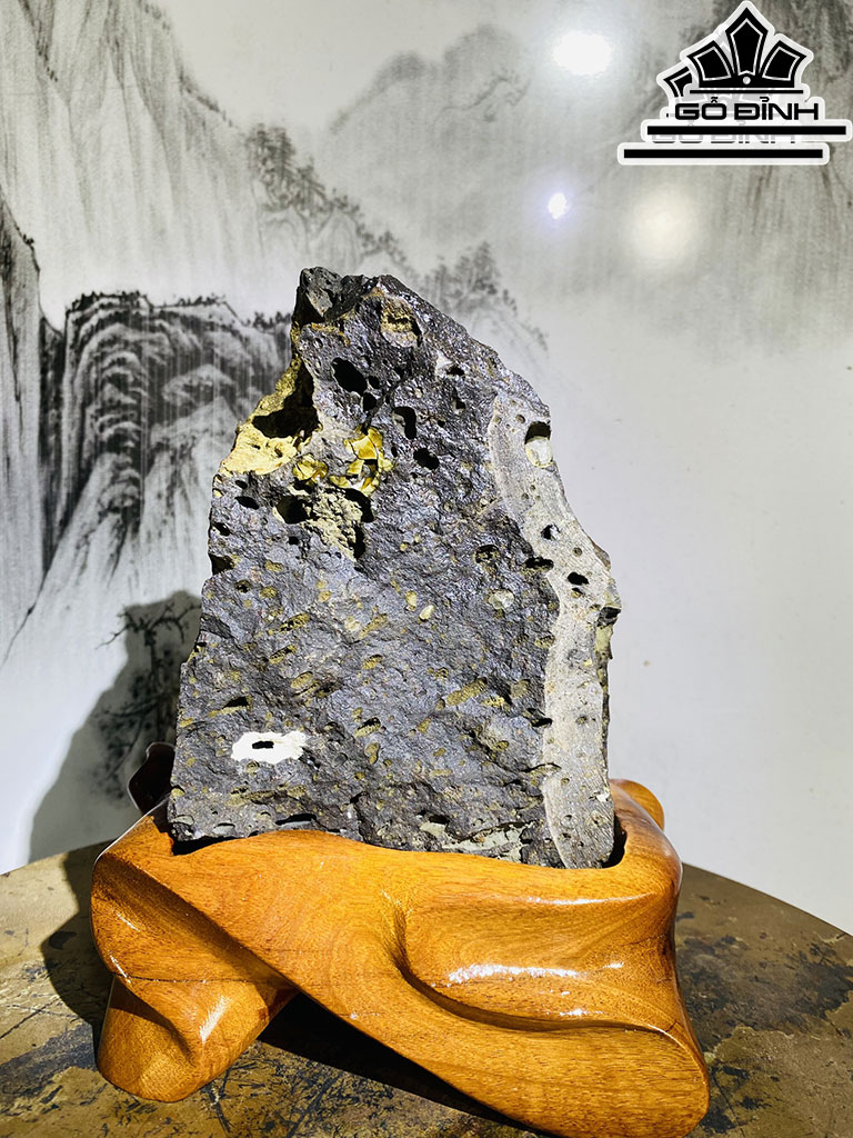 Bông Hoa Ưu Đàm Đá Trầm Tích Cao 22 Ngang 17 (cm) 2,8kg