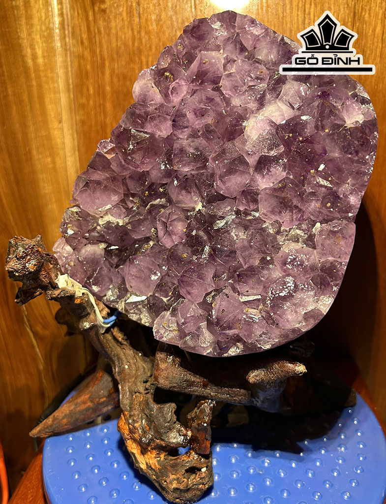 Hốc Đá Thạch Anh Tím Cao 22 Ngang 22 (cm) 8kg