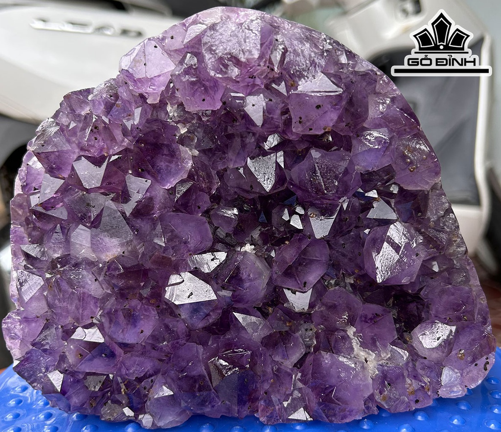 Hốc Đá Thạch Anh Tím Cao 22 Ngang 22 (cm) 8kg