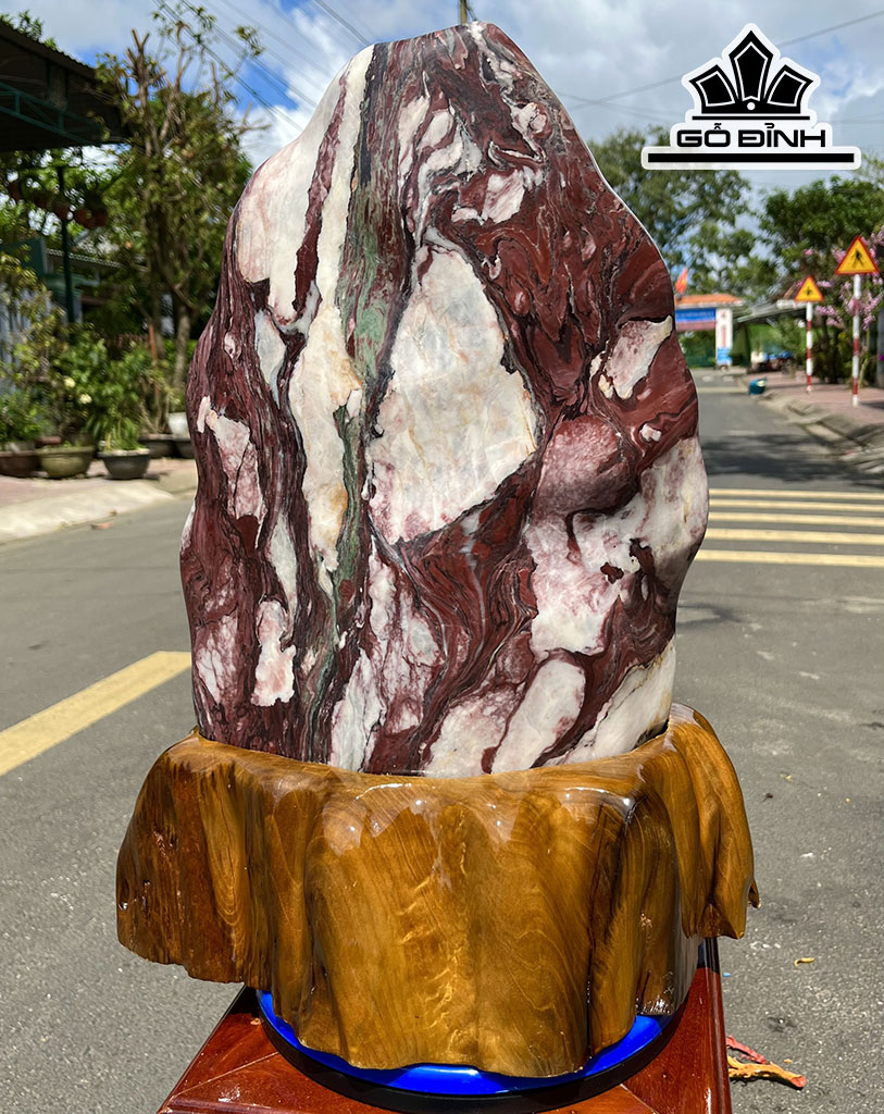 Tác Phẩm Đá Serpentine Cao 50 Ngang 40 (cm) 25,5kg